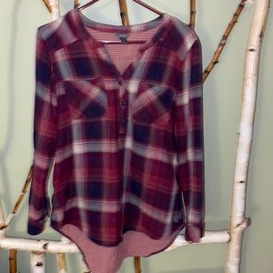 Eddie Bauer super soft double lined cotton shirt.